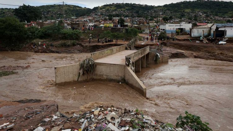 Güney Afrika’da sel felaketi: En az 45 ölü