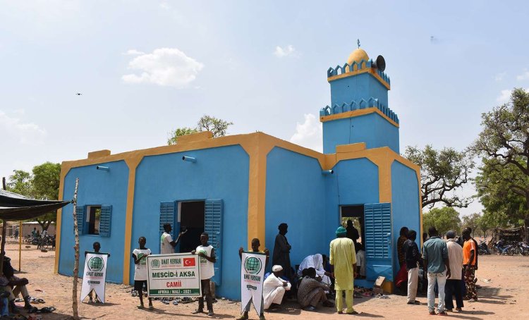 Mali'de Mescid-i Aksa Camii ibadete açıldı