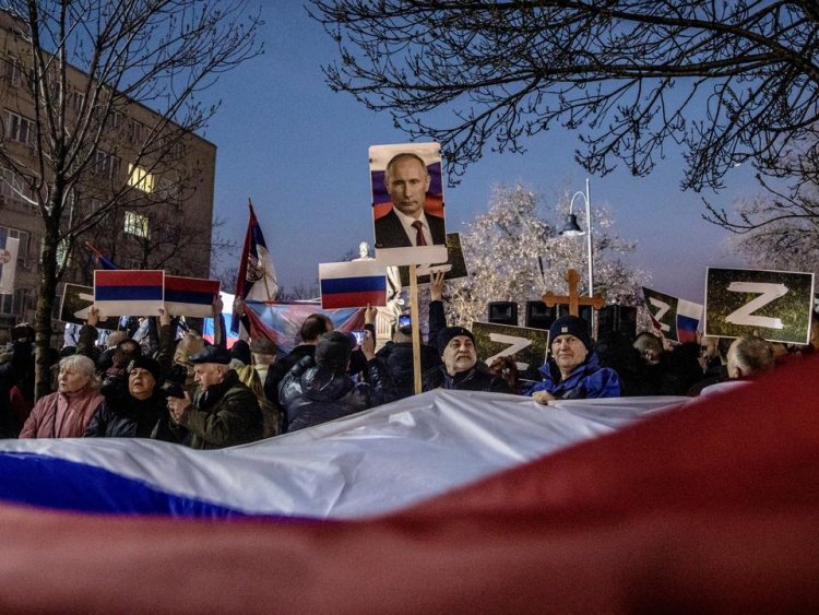 Sırbistan'da Rusya yanlısı yürüyüş gerçekleştirildi