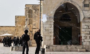 Siyonistlerin Mescid-i Aksa'ya baskınları sürüyor