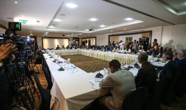 Sudan'da siyasi krizin çözümü için doğrudan diyalog süreci başladı