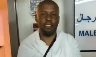 Güney Afrikalı hacı adayı 3 yıl yürüyerek Mekke'ye vardı