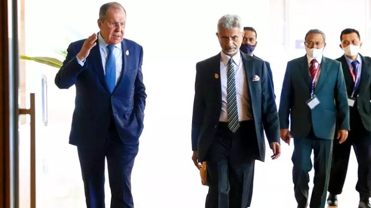 G20 toplantısında Lavrov salonu terk etti