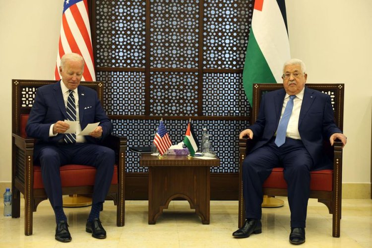 Biden, göstermelik olarak Filistin Başkanı Mahmud Abbas'ı da ziyaret etti