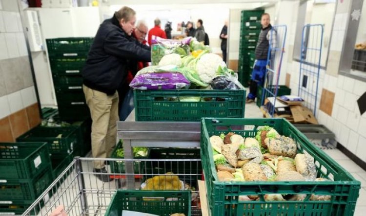 Almanya'da 2 milyondan fazla kişi gıda yardımı alıyor