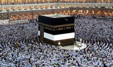 Umre sezonu başladı: Bariyerler kaldırıldı