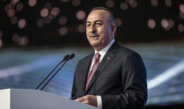 Çavuşoğlu'ndan Erdoğan-Esad görüşmesi iddialarına yalanlama