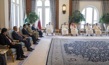 Katar Emiri Al Sani ile Pakistan Başbakanı Şerif ikili ilişkileri görüştü