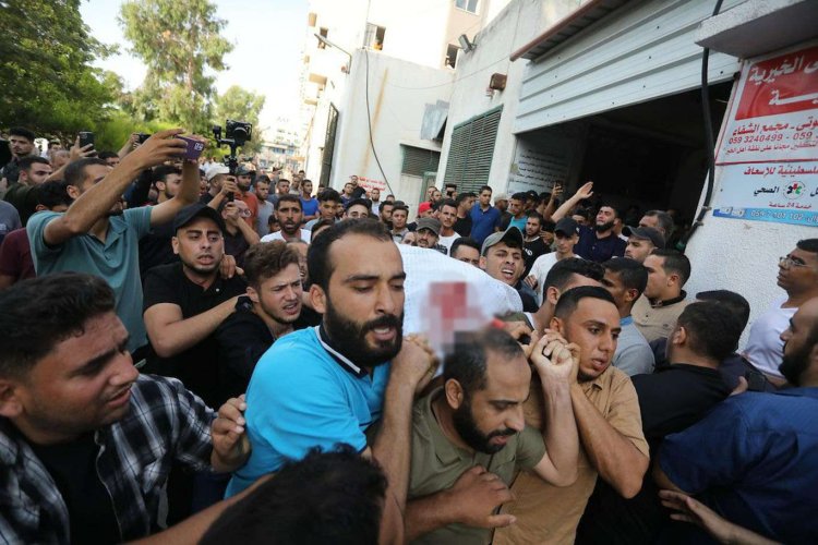 Gazze'de sivillerin katledildiği saldırılara dünyadan tepkiler