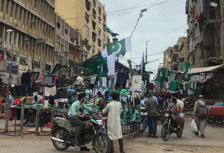 Karaçi'de Pakistan'ın Bağımsızlık Günü kutlamalarında 35 kişi yaralandı