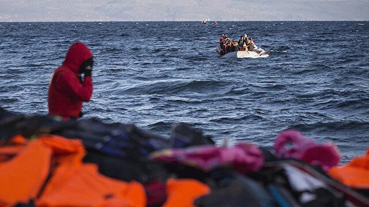 20 binden fazla düzensiz göçmen bu yıl Manş Denizi'ni geçti