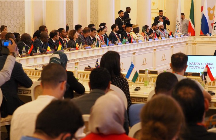 Putin'den Kazan Küresel Gençlik Zirvesi'ne mesaj: Adil bir dünya düzeni için ortaklarımız İslam ülkeleridir