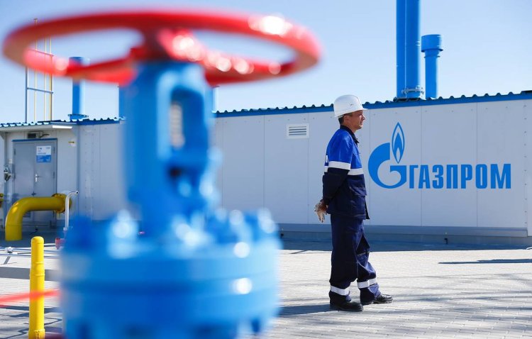 Gazprom: Ukrayna üzerinden doğal gaz sevkiyatını azaltabiliriz