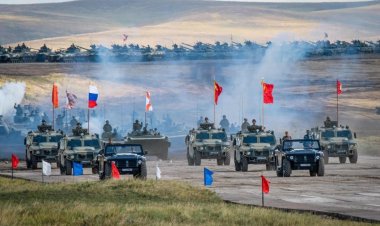 Rusya ve Çin'den ortak askeri tatbikat