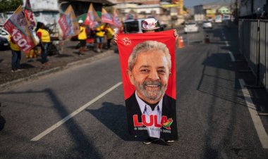 Brezilya'da seçim anketleri Lula da Silva'nın zaferine işaret ediyor