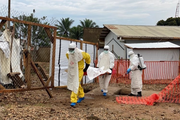 Kenya'dan sonra Ruanda da Ebola salgınına karşı önlemleri artırdı