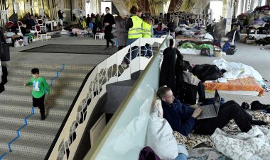 Fransa'da, Ukraynalı mültecileri evinde ağırlayanlara 150 avro yardım yapılacak