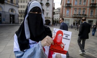 İsviçre'de kamuya açık alanlarda burka yasağı parlamentoda onaylandı