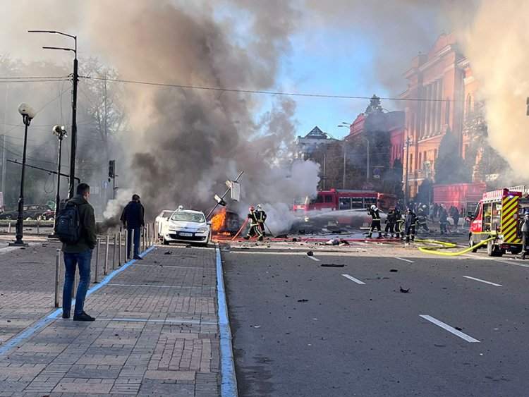 Kiev'e Rus saldırısında 8 kişi öldü, 24 kişi yaralandı