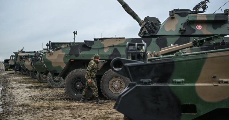 Fransa, Doğu Avrupa ülkelerine asker, tank ve zırhlı araç gönderecek