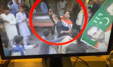 İmran Han, konvoyuna düzenlenen silahlı saldırıda hafif yaralandı