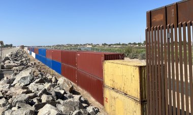 ABD-Meksika sınırına konteynerden duvar örüldü