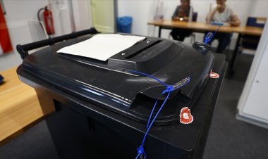 Almanya'nın başkenti Berlin'in bazı bölgelerinde genel seçimler tekrarlanacak