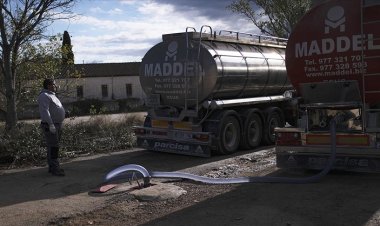 İspanya'da kuraklık sorunu su vanalarını zoraki kıstırıyor