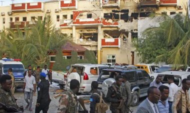 Somali'de Cumhurbaşkanlığı Sarayı yakınındaki otel baskını sonrası çatışmalar devam ediyor