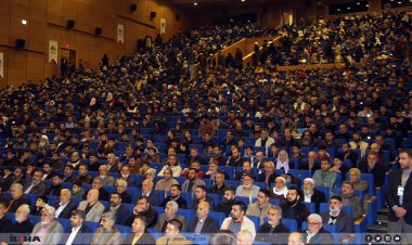 ‘Sahabeler tarihe öyle bir damga vurdular ki kıyamete kadar tesiri kendisini gösterecektir’