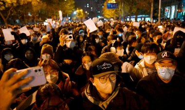 Protestoların yaşandığı Çin'de üniversiteler, öğrencileri yarıyıl bitmeden eve yolluyor