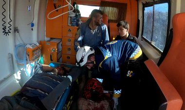 İdlib'e düzenlenen saldırıda aynı aileden 3 sivil öldü