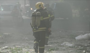 Rusya'da Avrupa'ya gaz taşıyan hatta meydana gelen patlamada 3 kişi öldü