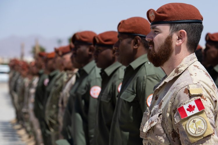 Kanada asker ihtiyacını karşılamak için göçmenleri de orduya alacak