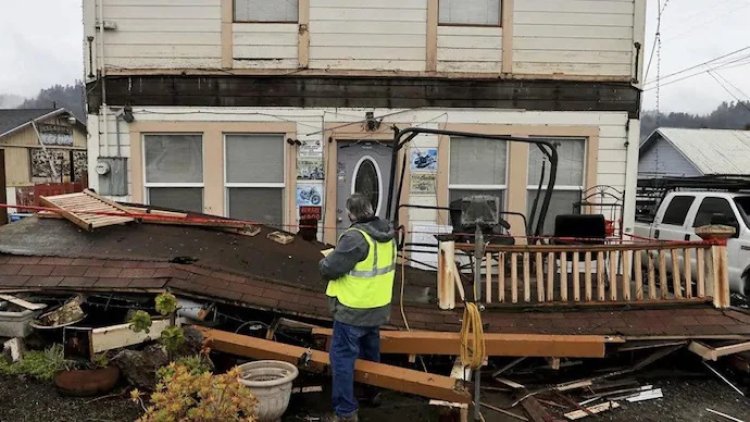 ABD'nin California eyaletindeki 6,4 büyüklüğünde depremde 2 kişi öldü