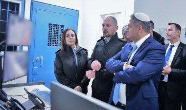 İşgal zindanlarındaki Filistinli 40 esir sürgün edildi