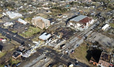 ABD'nin güneyini fırtına vurdu: 8 ölü