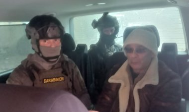 İtalya'da yaklaşık 30 yıldır aranan mafya elebaşı Matteo Messina Denaro yakalandı