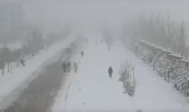 Afganistan'da soğuklar nedeniyle hayatını kaybedenlerin sayısı yükseliyor