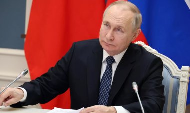 Putin: Rusya yaptırım savaşıyla karşı karşıya
