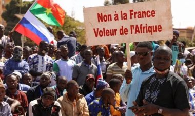 Fransa karşıtları sokağa çıktı