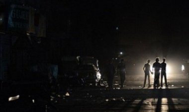 Pakistan'da ülke genelinde elektrikler kesildi