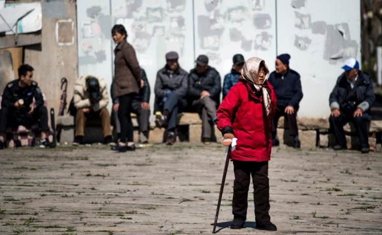 Uzmanlara göre Çin nüfusunun düşüşü dünya için yeni bir krizin habercisi