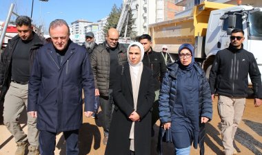 Kuveytli Bakan May Jasem Al Baghli, deprem bölgesini ziyaret etti