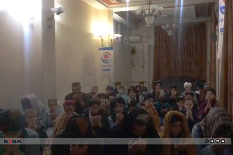 Yetimler Vakfı'nın Afganistan'da açtığı medresede Türkiye için dua ediliyor