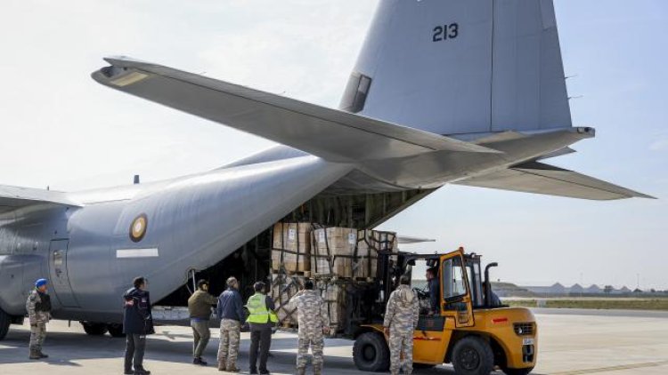 Katar, Türkiye'deki depremzedelere yardım taşıyan 3 uçak daha gönderdi