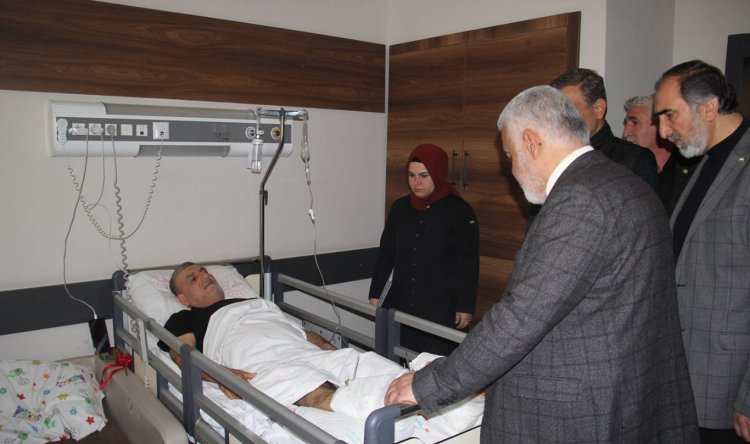 HÜDA PAR Genel Başkanı Yapıcıoğlu, Şanlıurfa'da depremzedeleri ziyaret etti