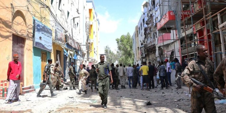 Somali'de Eş-Şebab'dan bir generalin evine saldırı