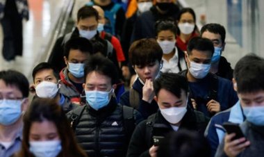 Hong Kong'da 3 yıl sonra maske zorunluluğu kalktı