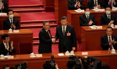 Çin'in yeni Başbakanı Li Çiang oldu